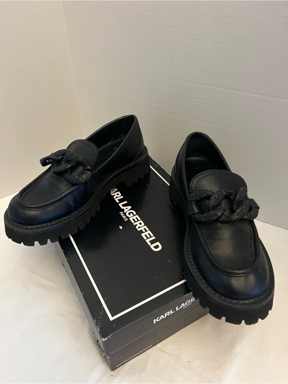 Karl Lagerfeld Black Leather Chain-Trim Lug Sole Slip-On Loafers